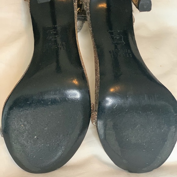 SOLD. Stuart Weitzman “Nudist” Sandals. - Picture 3 of 5